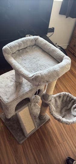 Cat tree