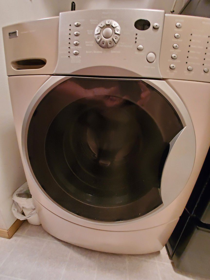 *Kenmore Front Loader Washer MUST GET RID OF*