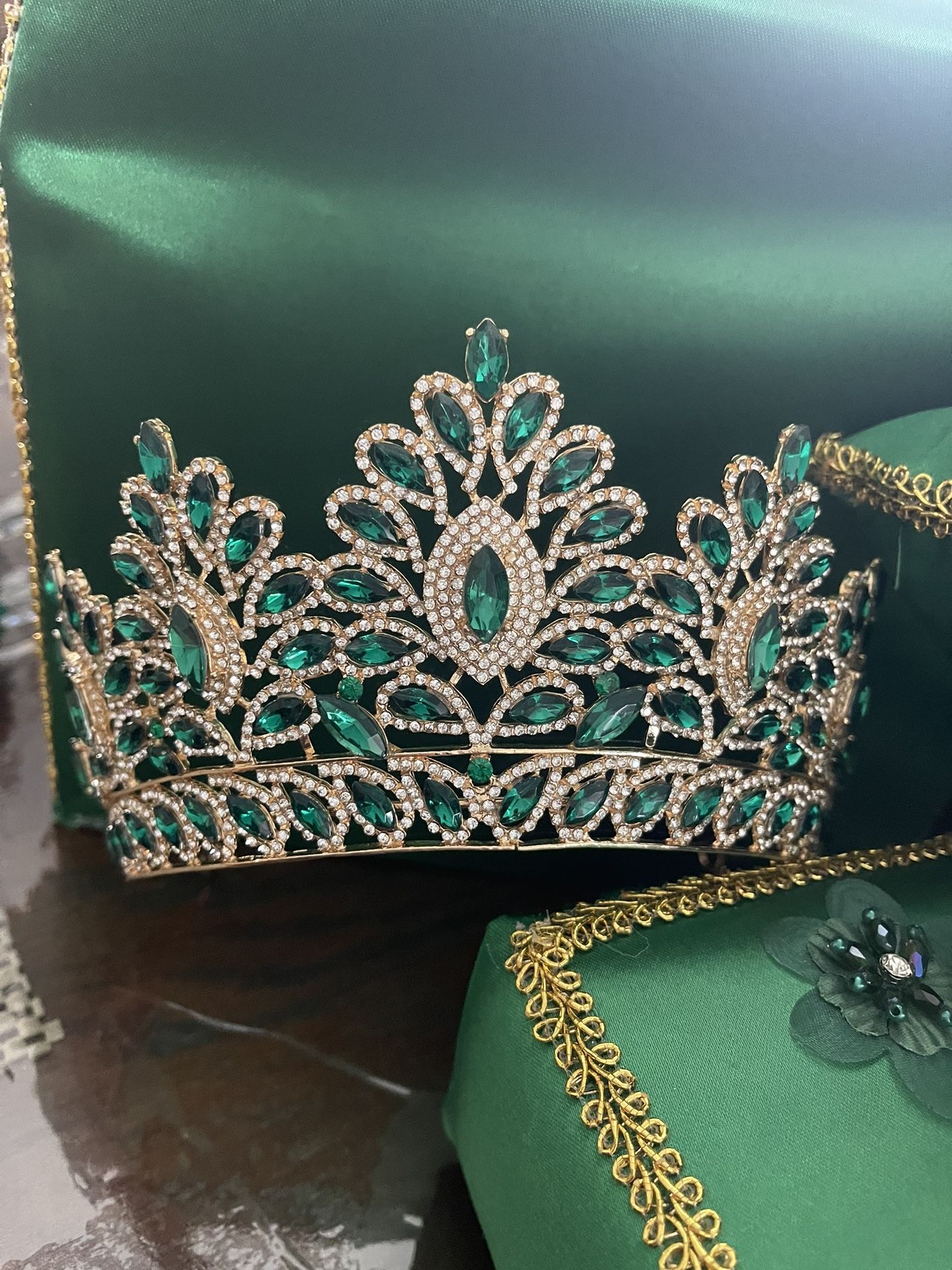 Green QuinceaƱera Items Can Also Be Sold Separate