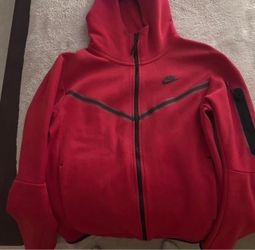 Red Nike tech