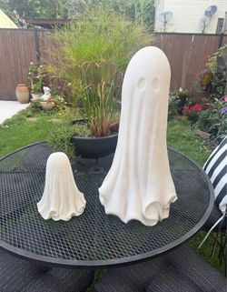 Martha Stewart White Cheesecloth Ghost Blow Mold Halloween Light-Up