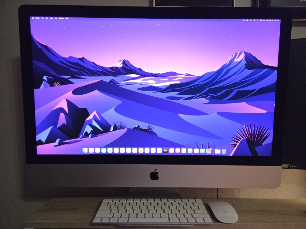 iMac 2020 (Like New)
