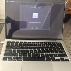 MacBook Air (13 Inch)