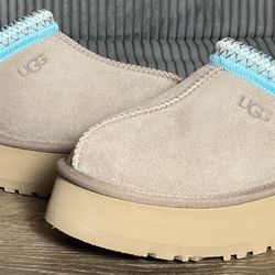 UGG Tazz ll Slipper Caribou Sapphire Ice (Women's) | Size 6W / 5M | 1174471-CPPH
