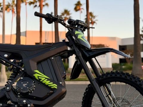 New Mantis X Pro Electric Dirt Bike – 65+ MPH Pro Performance!