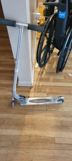 Razor Kick Scooter Silver Folding