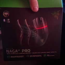 Razor Naga V2 Pro Gaming mouse 
