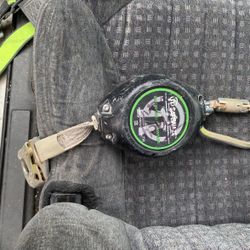 Harness An Retractable Lanyard