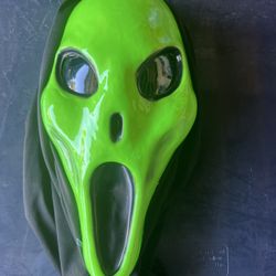 Glow In The Dark Alien Mask