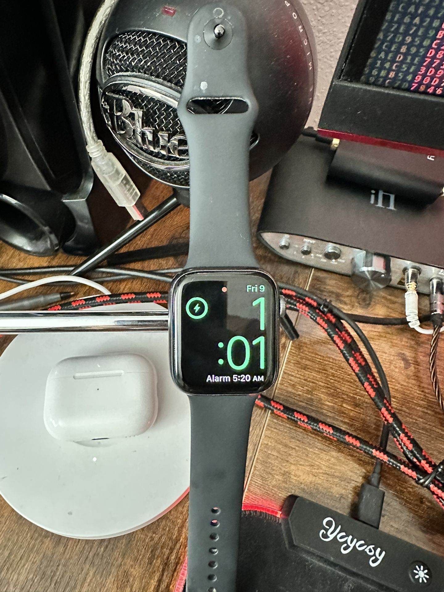 Apple Watch Series 5 44mm