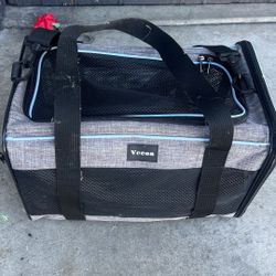 pet bag in good condition