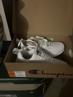 size 10.5 male champion sneakers