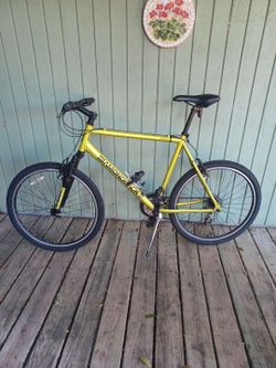 Diamondback mountain bike