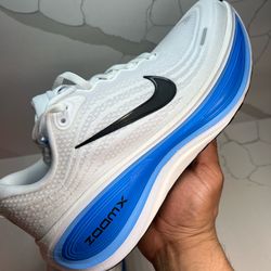 Nike Vomero plus