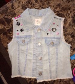 New with tags vest