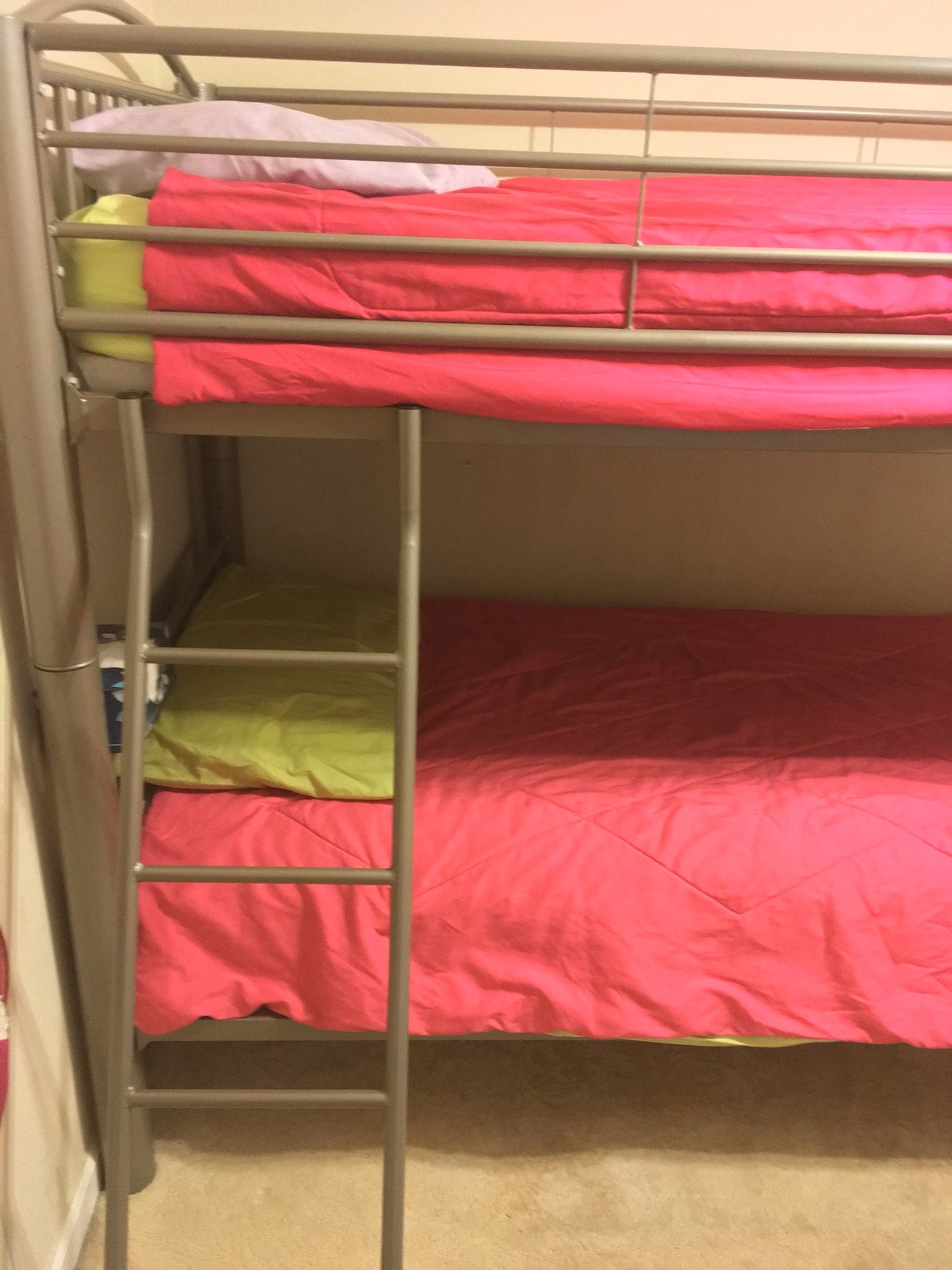 Metal frame bunk bed