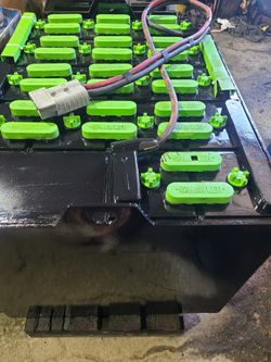Refurbished Forklift Batteries 