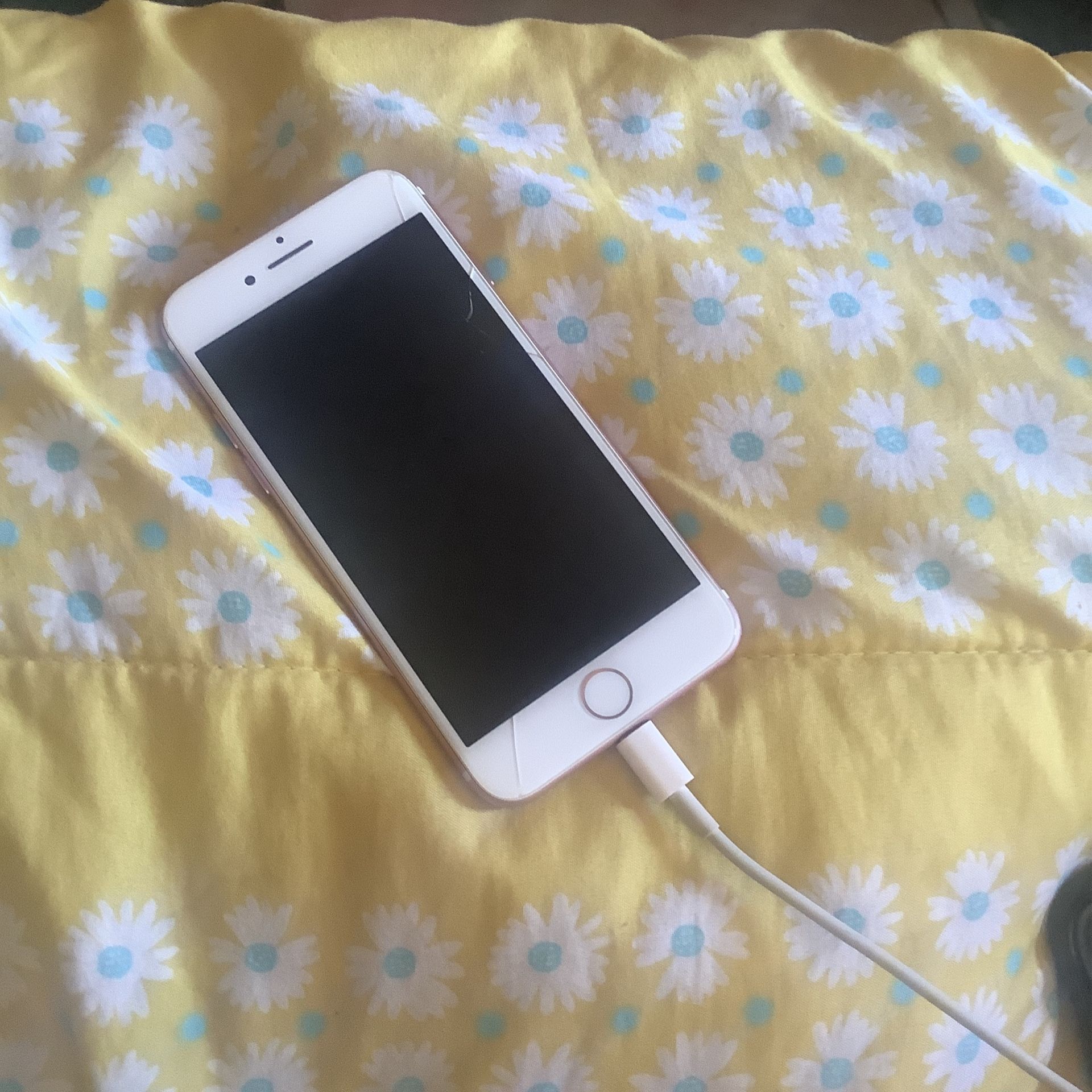 iPhone 7 for Sale in Victorville, CA OfferUp