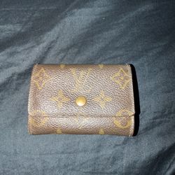 2001  LOUIS VUITTON  Monogram Porte-Monnaie Coin Purse