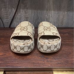 Gucci Platform Slides sandals, women’s