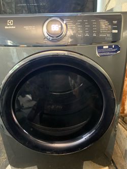 Almost New Clothes Dryer