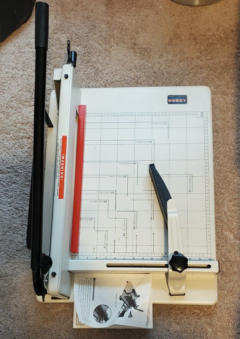 Industrial Paper Cutter