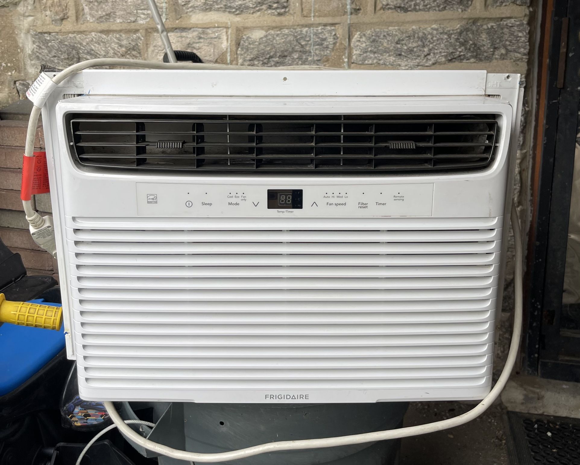 12,000 Btu Window Air Conditioner - I CAN DELIVER AC To You!!