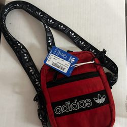 BRAND NEW adidas fanny pack