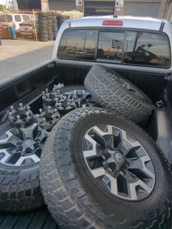 Toyota Tacoma tires
