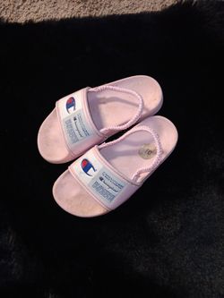 Toddler Champion Sandles Good CONDITION Size 10,,Pick Up ONLY.....
