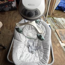 Graco Simple Sway Baby Swing