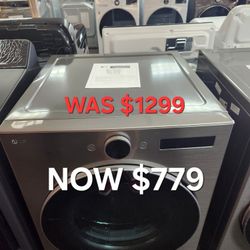 7,4 cu.ft. UItra Large Electric Dryer
with Sensor Dry, TurboSteam
Technology