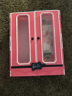 Barbie Closet