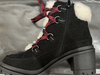 Women’s Shoes