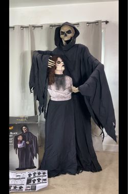 6 Ft. BLACK HEART Grim Reaper Halloween Animatronic