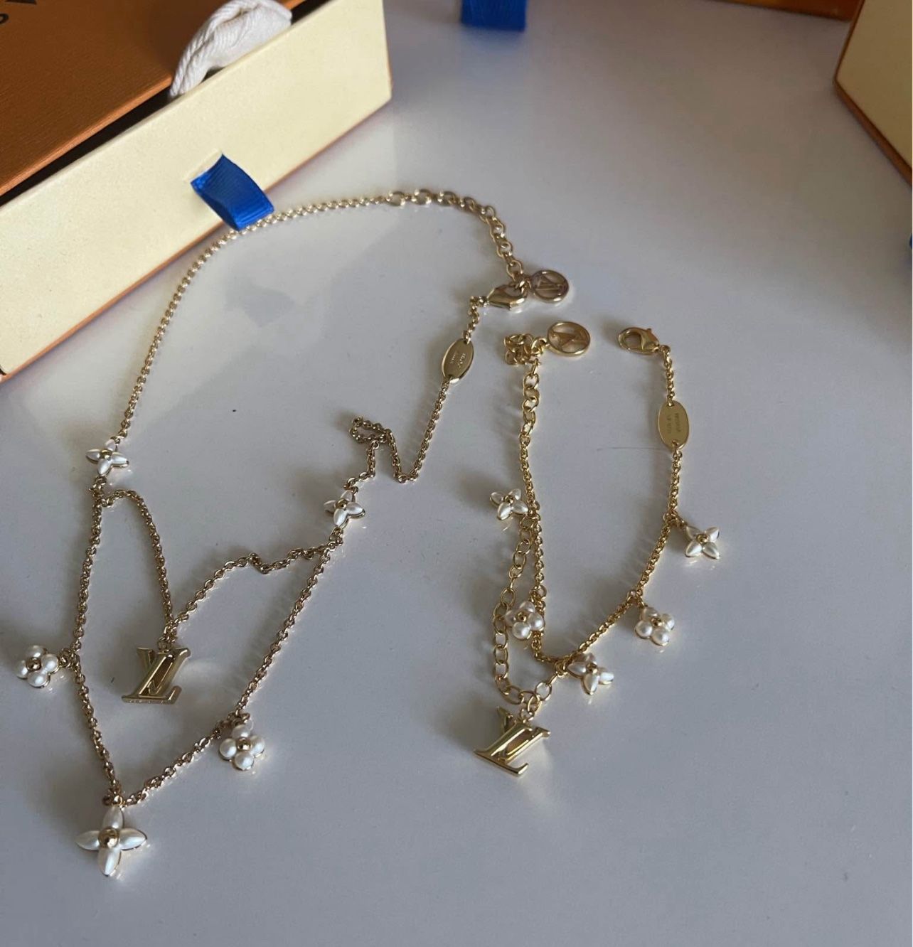 Louis Vuitton Set