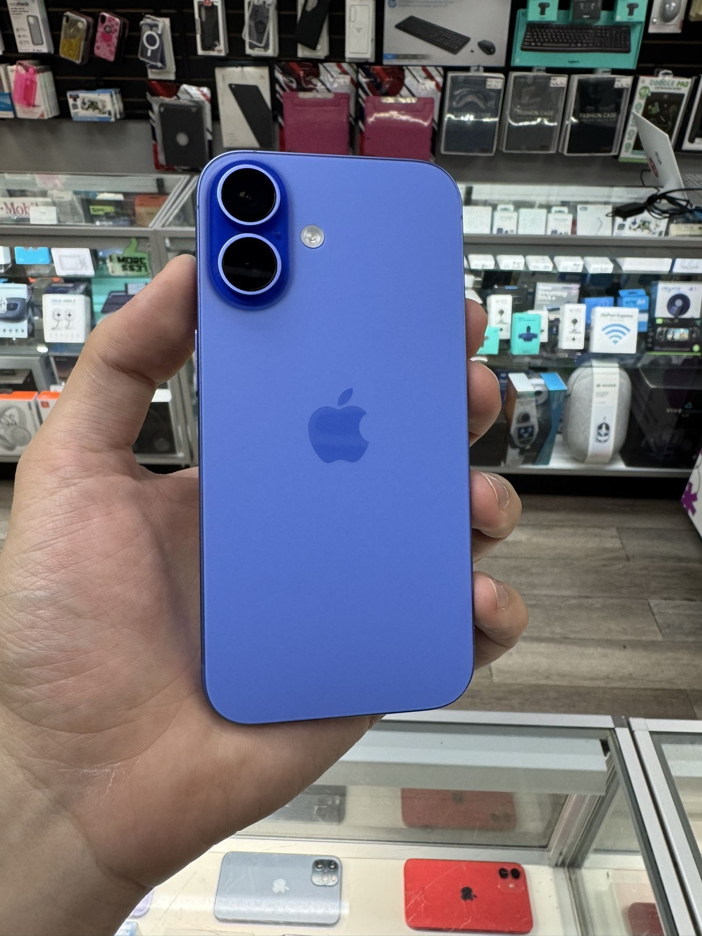 iPhone 16 128GB Unlocked 