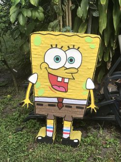 Custom Pinata Piñatas