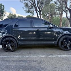 2013 Ford Explorer Limited Edition