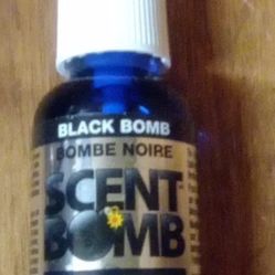 Black Bomb Concentrate Spray Air Freshener 