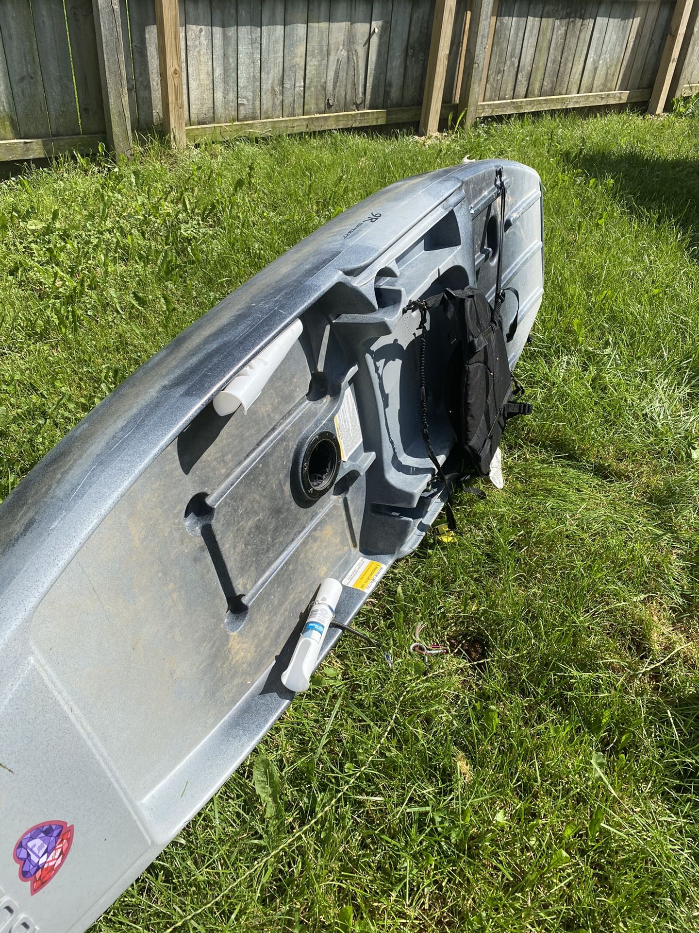 Ascend 9R sport sit on kayak for Sale in Indianapolis, IN OfferUp