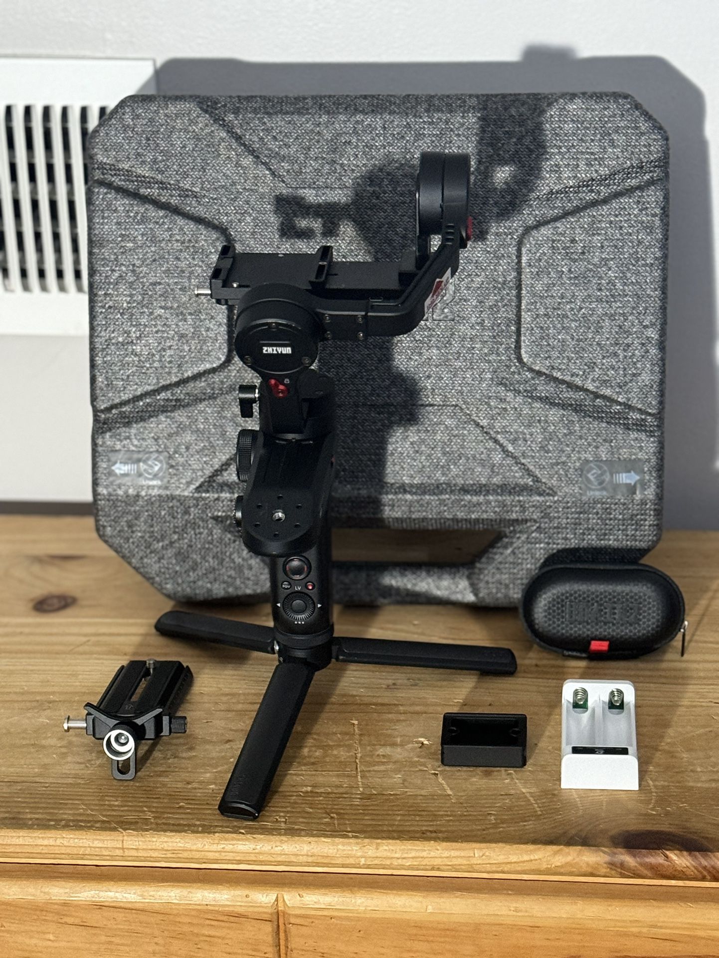  Zhiyun Weebill Lab Camera Gimbal (Includes: Gimbal, Camera connector cables, and Case)