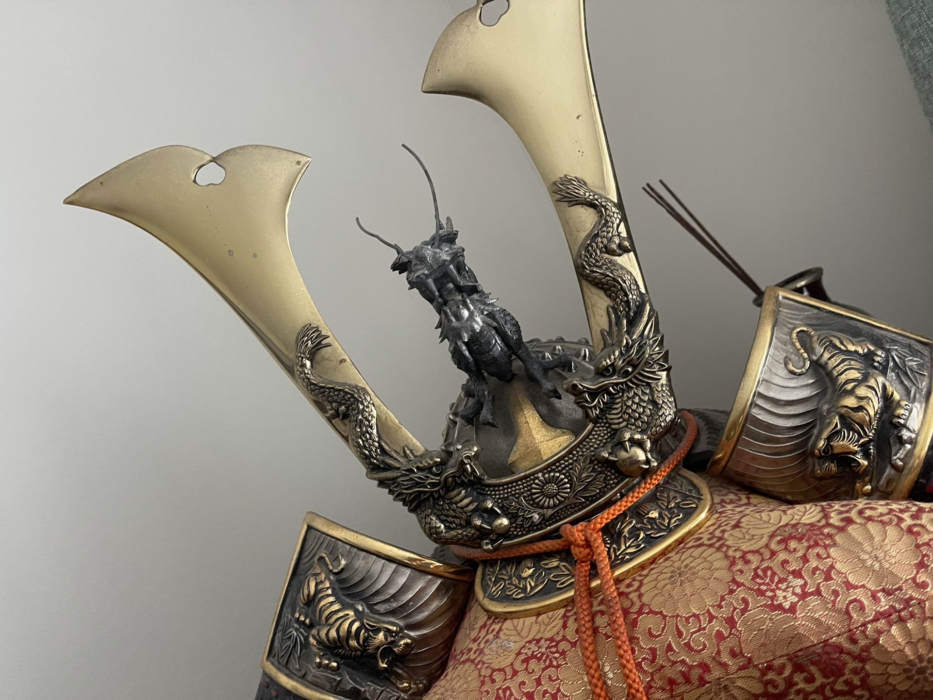 Large Samurai Helmet With Dragon Crest-Japan First Half 20th Century