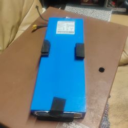 Schenzhen longing tech. Li-ion. 36V battery pack