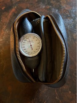 Vintage Tycos Blood Pressure Monitor