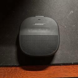 Bose WaterProof speaker