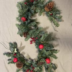 6-ft Christmas Garland 