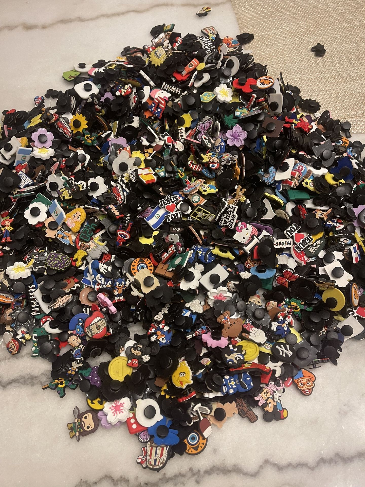500 Jibbitz Croc Shoe Charms