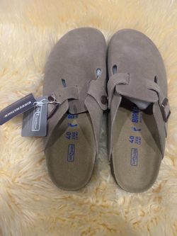 Birkenstock clogs size 9