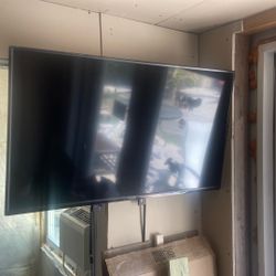 Vizio 40 inch smart TV
